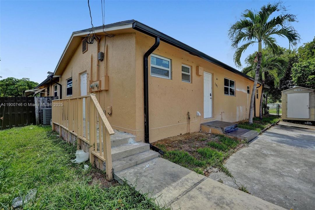 Active With Contract: $780,000 (0 beds, 0 baths, 2401 Square Feet)