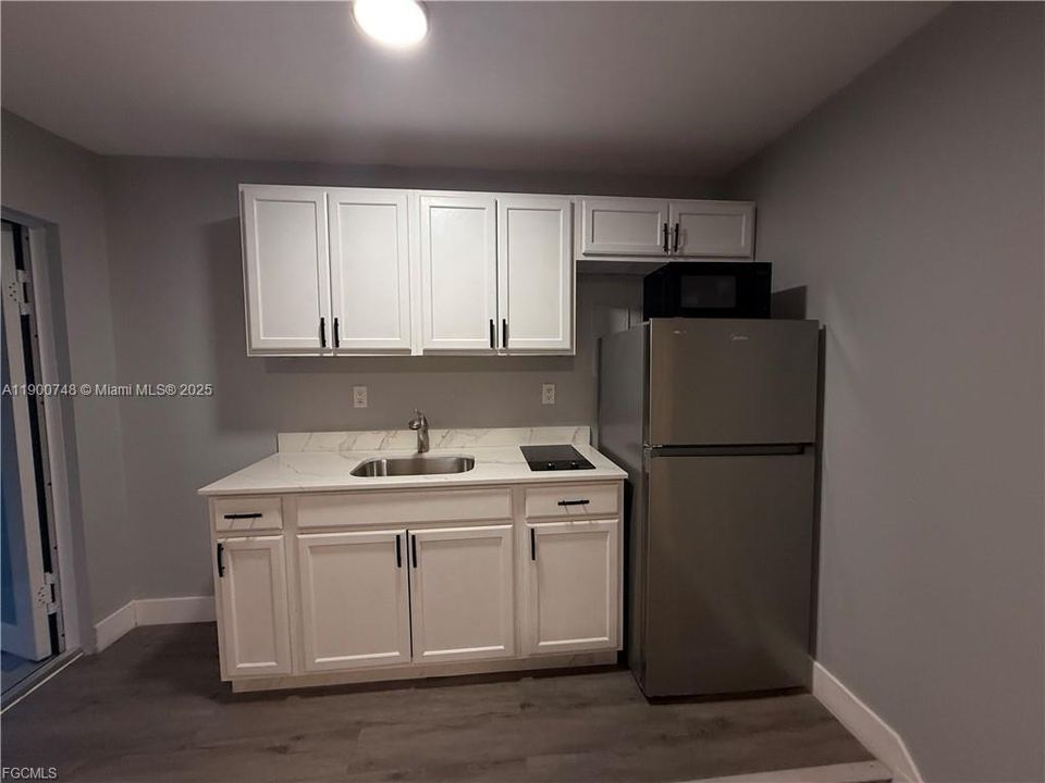 待售: $395,000 (3 贝兹, 2 浴室, 0 平方英尺)