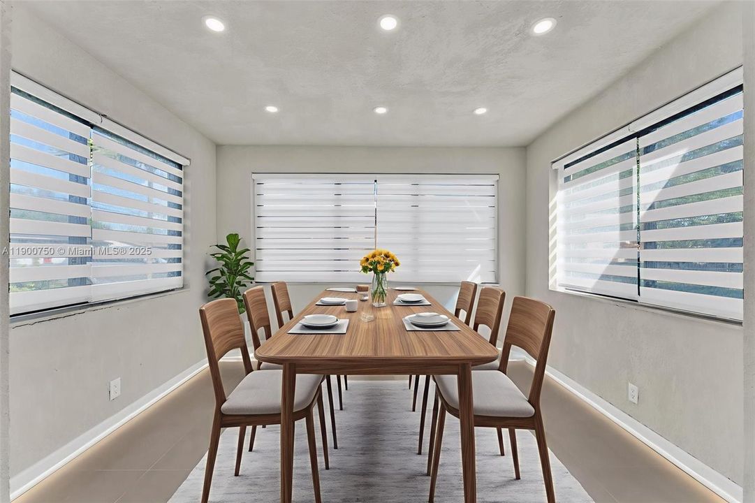 待售: $449,000 (4 贝兹, 2 浴室, 0 平方英尺)