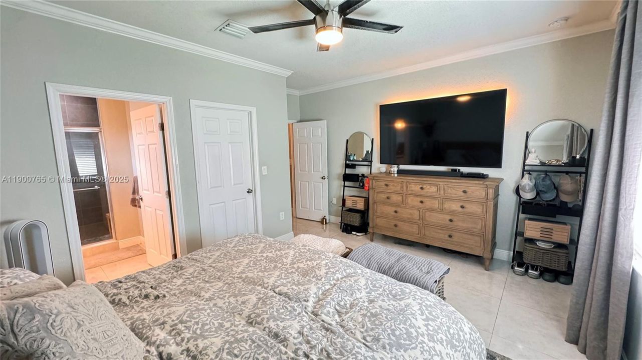 待售: $550,000 (3 贝兹, 2 浴室, 1500 平方英尺)