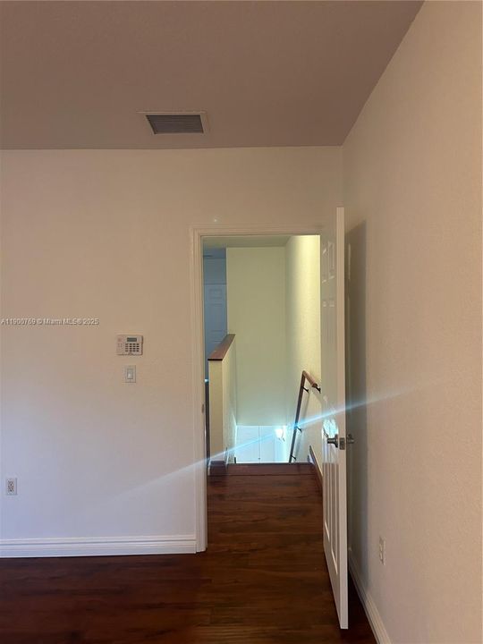 出租: $5,500 (3 贝兹, 2 浴室, 2023 平方英尺)