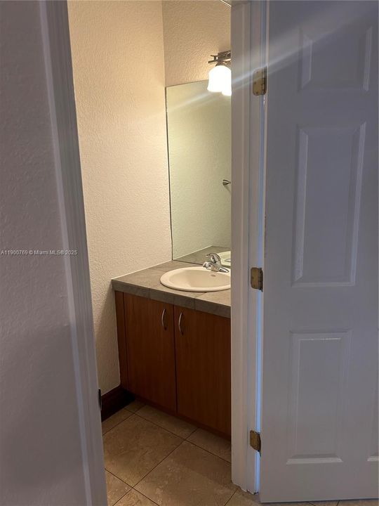 出租: $5,500 (3 贝兹, 2 浴室, 2023 平方英尺)