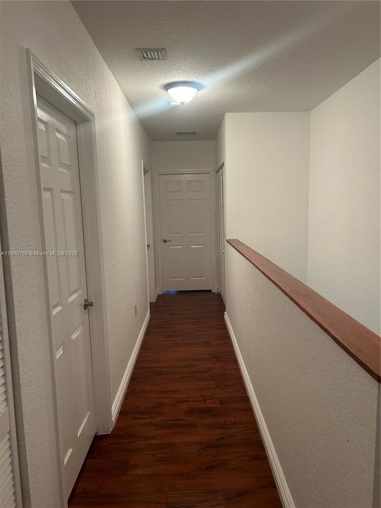 出租: $5,500 (3 贝兹, 2 浴室, 2023 平方英尺)