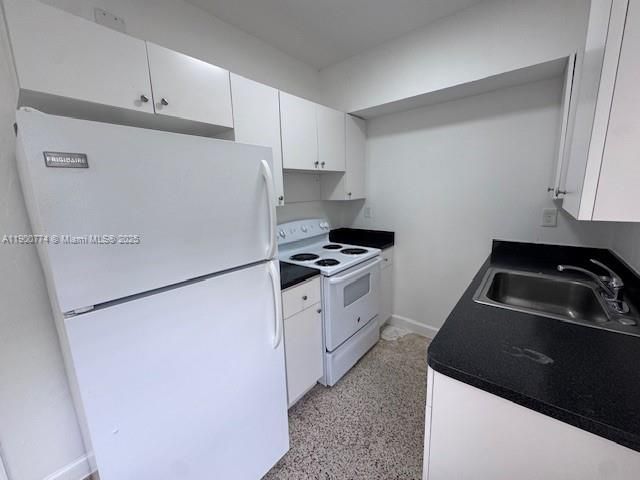 Active With Contract: $2,100 (1 beds, 1 baths, 575 Square Feet)