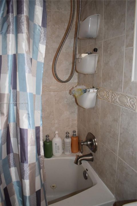 For Sale: $290,000 (2 beds, 2 baths, 1132 Square Feet)