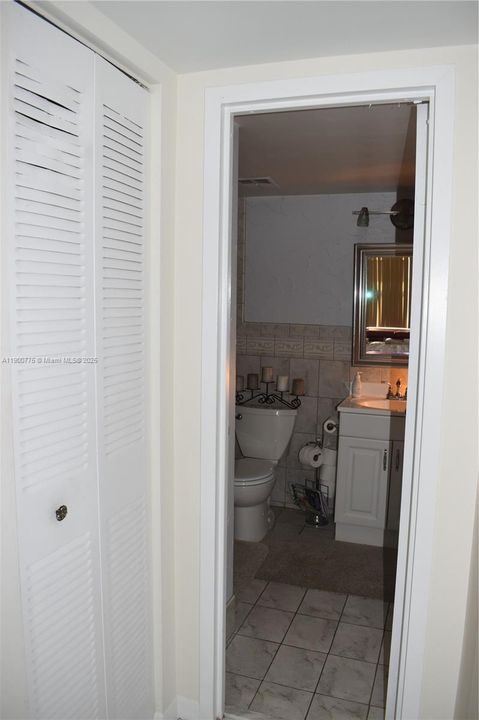 For Sale: $290,000 (2 beds, 2 baths, 1132 Square Feet)