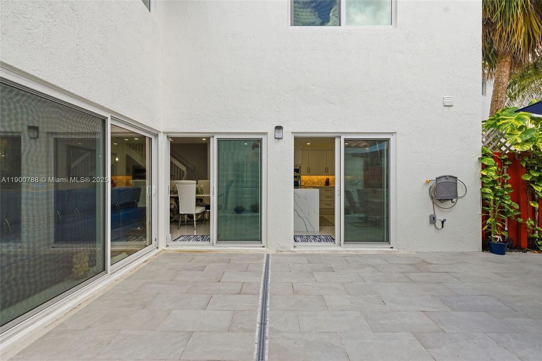 Active With Contract: $539,000 (5 beds, 2 baths, 1790 Square Feet)