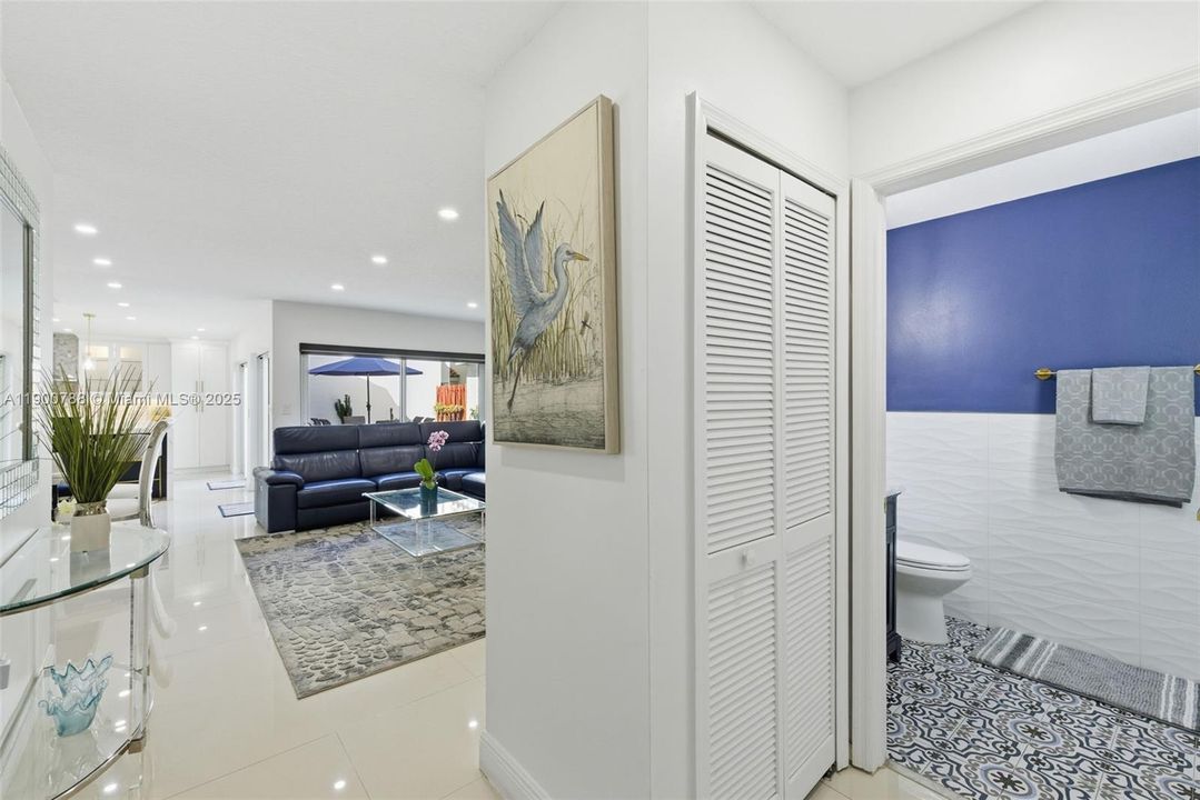 Active With Contract: $539,000 (5 beds, 2 baths, 1790 Square Feet)