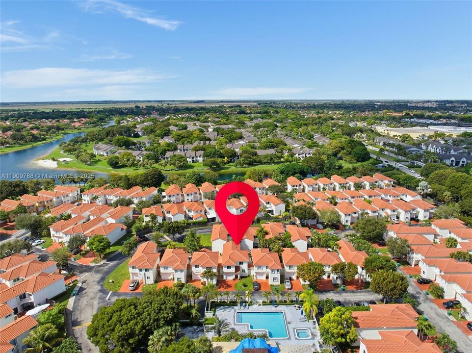 Active With Contract: $539,000 (5 beds, 2 baths, 1790 Square Feet)