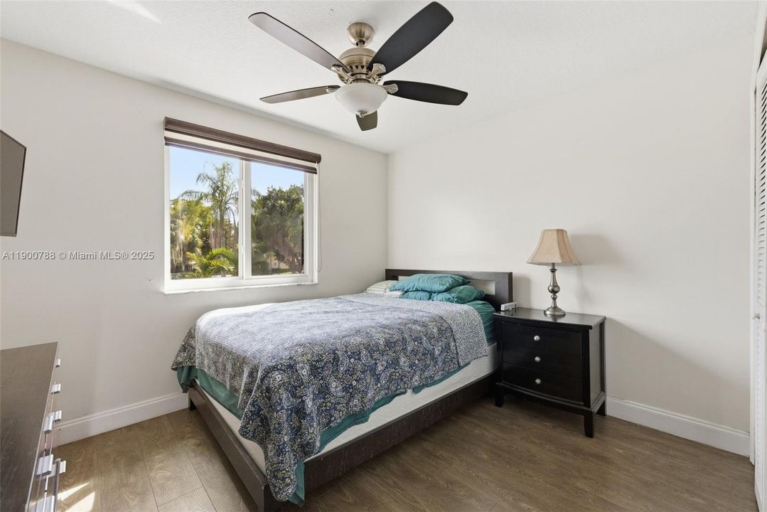 Active With Contract: $539,000 (5 beds, 2 baths, 1790 Square Feet)