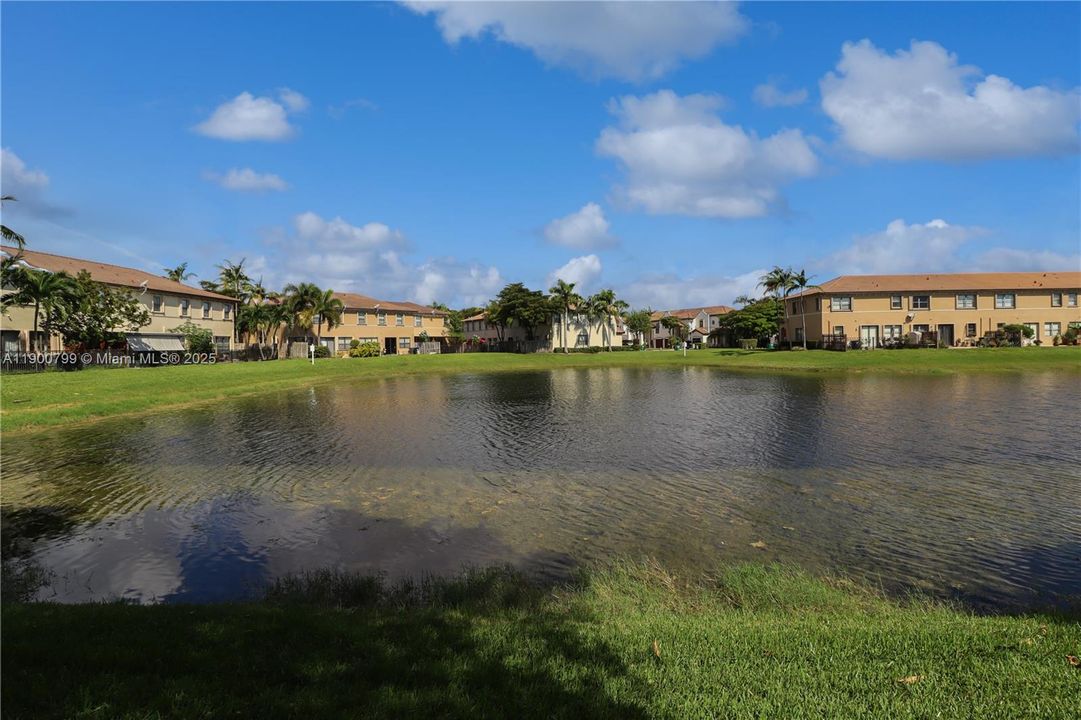 For Sale: $440,000 (3 beds, 2 baths, 1754 Square Feet)