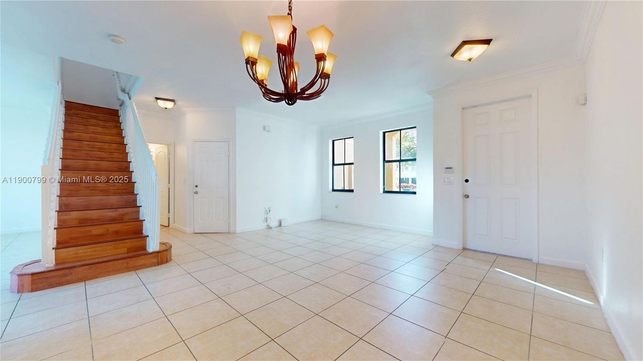 For Sale: $440,000 (3 beds, 2 baths, 1754 Square Feet)