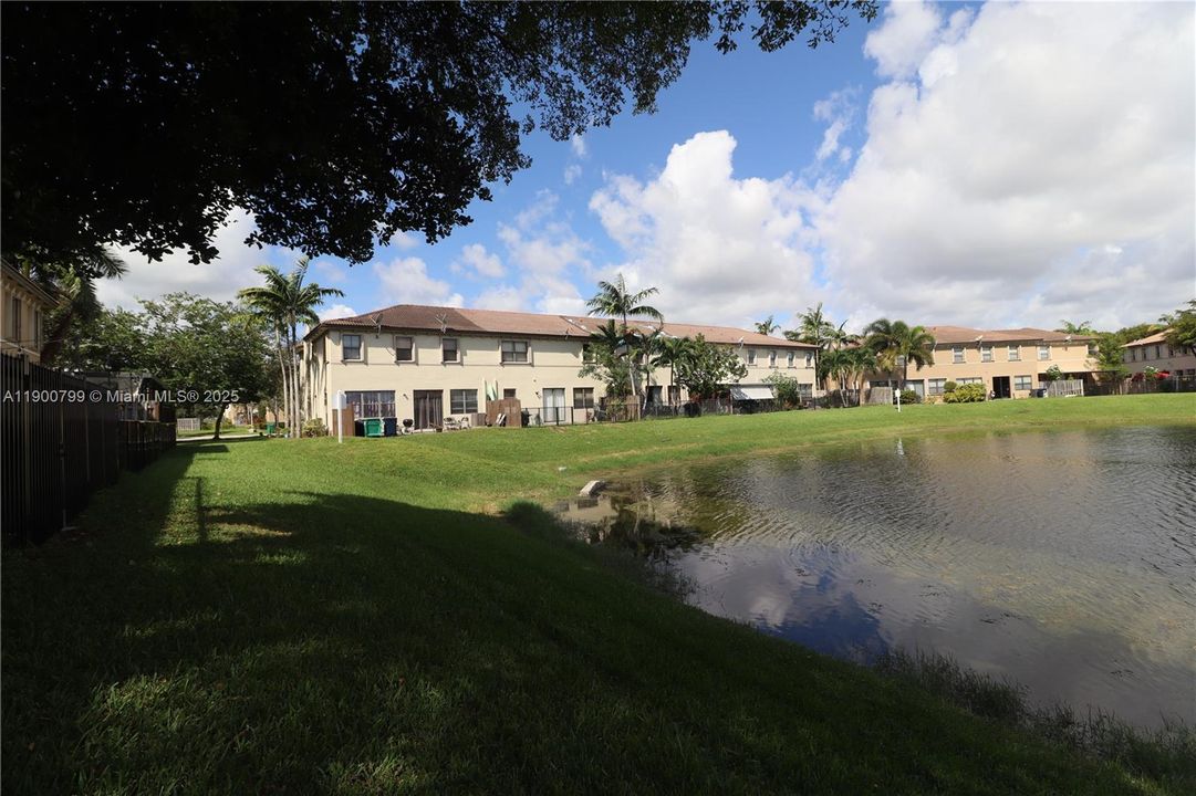 For Sale: $440,000 (3 beds, 2 baths, 1754 Square Feet)