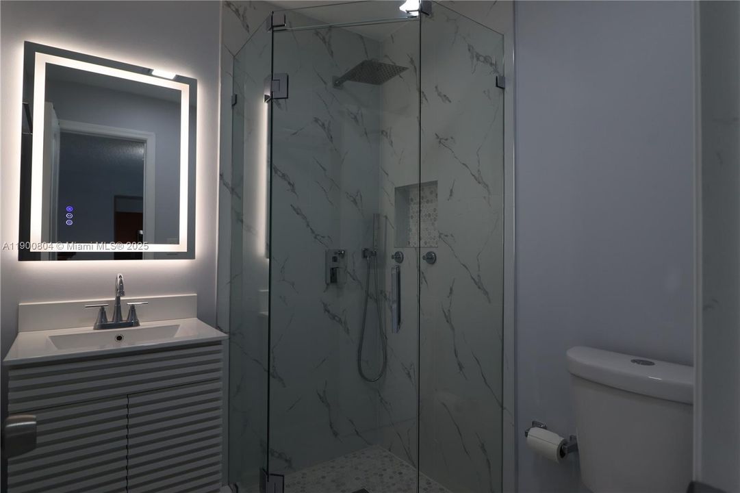 En Renta: $4,200 (2 camas, 2 baños, 1887 Pies cuadrados)