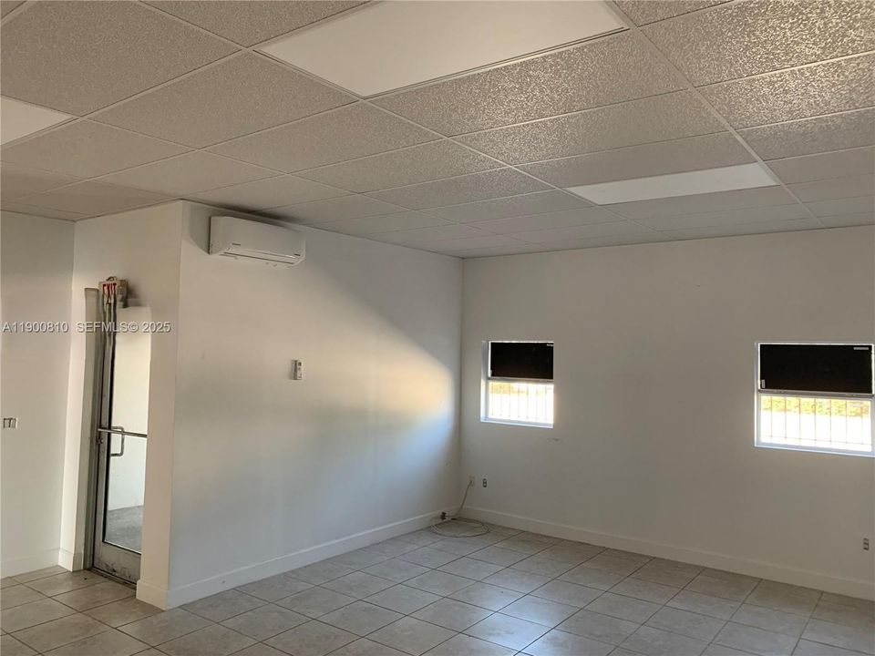 For Rent: $2,400 (0 beds, 0 baths, 0 Square Feet)