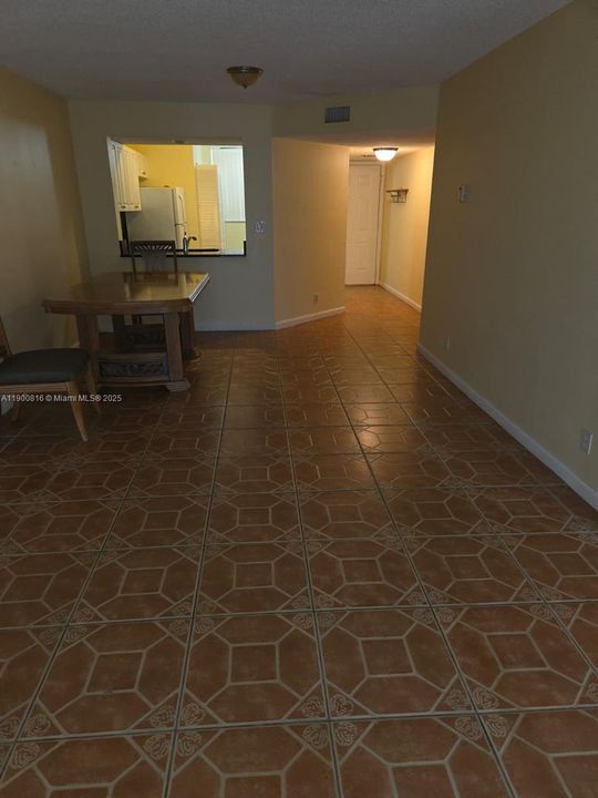 En Venta: $190,000 (2 camas, 2 baños, 920 Pies cuadrados)