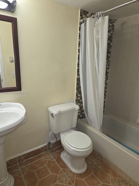 En Venta: $190,000 (2 camas, 2 baños, 920 Pies cuadrados)