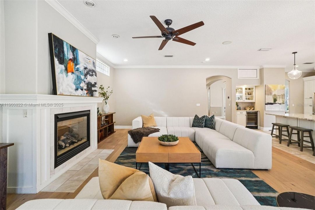 待售: $1,975,000 (5 贝兹, 3 浴室, 3115 平方英尺)