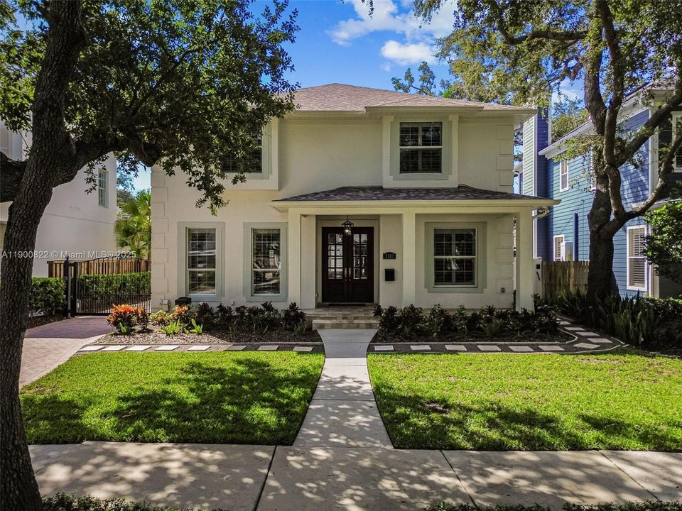 待售: $1,975,000 (5 贝兹, 3 浴室, 3115 平方英尺)