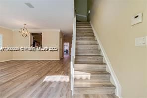 Activo con contrato: $3,450 (3 camas, 2 baños, 1681 Pies cuadrados)