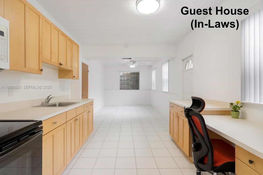 For Sale: $1,150,000 (4 beds, 2 baths, 3058 Square Feet)