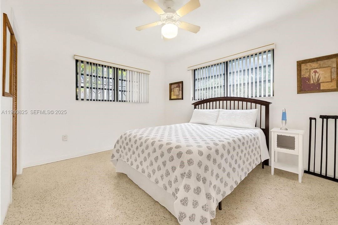 For Sale: $1,150,000 (4 beds, 2 baths, 3058 Square Feet)