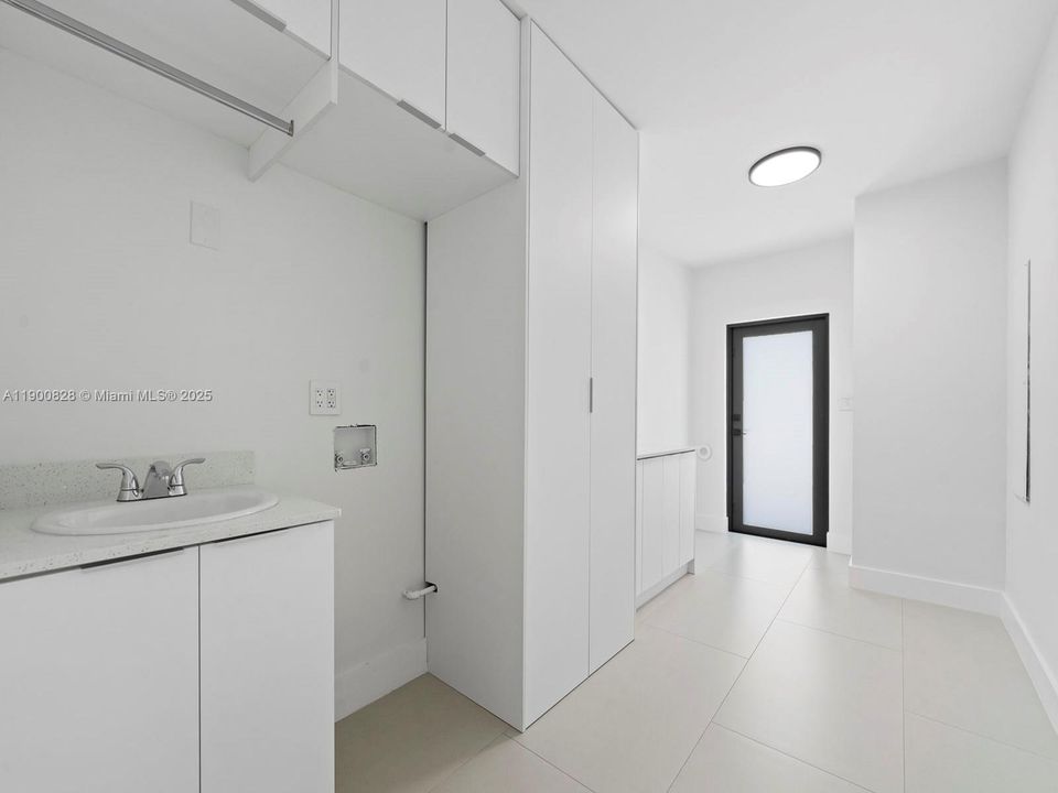 待售: $1,535,000 (4 贝兹, 3 浴室, 2374 平方英尺)