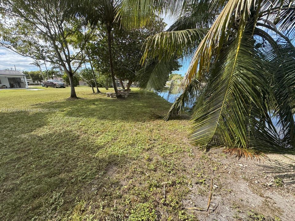 出租: $6,000 (4 贝兹, 2 浴室, 1934 平方英尺)