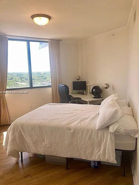 Recently Rented: $3,000 (2 beds, 2 baths, 1201 Square Feet)