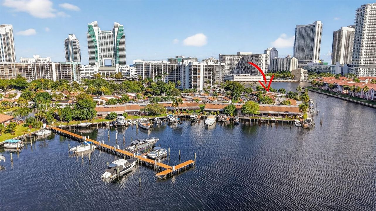 На продажу: $875,000 (3 спален, 2 ванн, 1680 Квадратных фут)