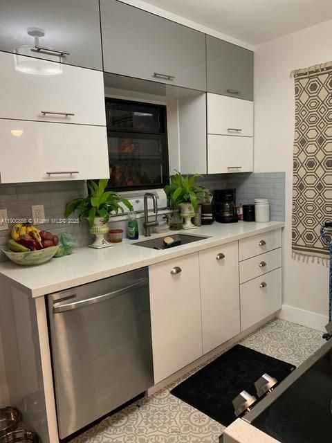 待售: $1,248,500 (0 贝兹, 0 浴室, 1700 平方英尺)