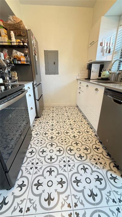 待售: $1,248,500 (0 贝兹, 0 浴室, 1700 平方英尺)