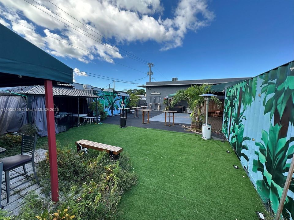 На продажу: $1,600,000 (0 спален, 0 ванн, 0 Квадратных фут)