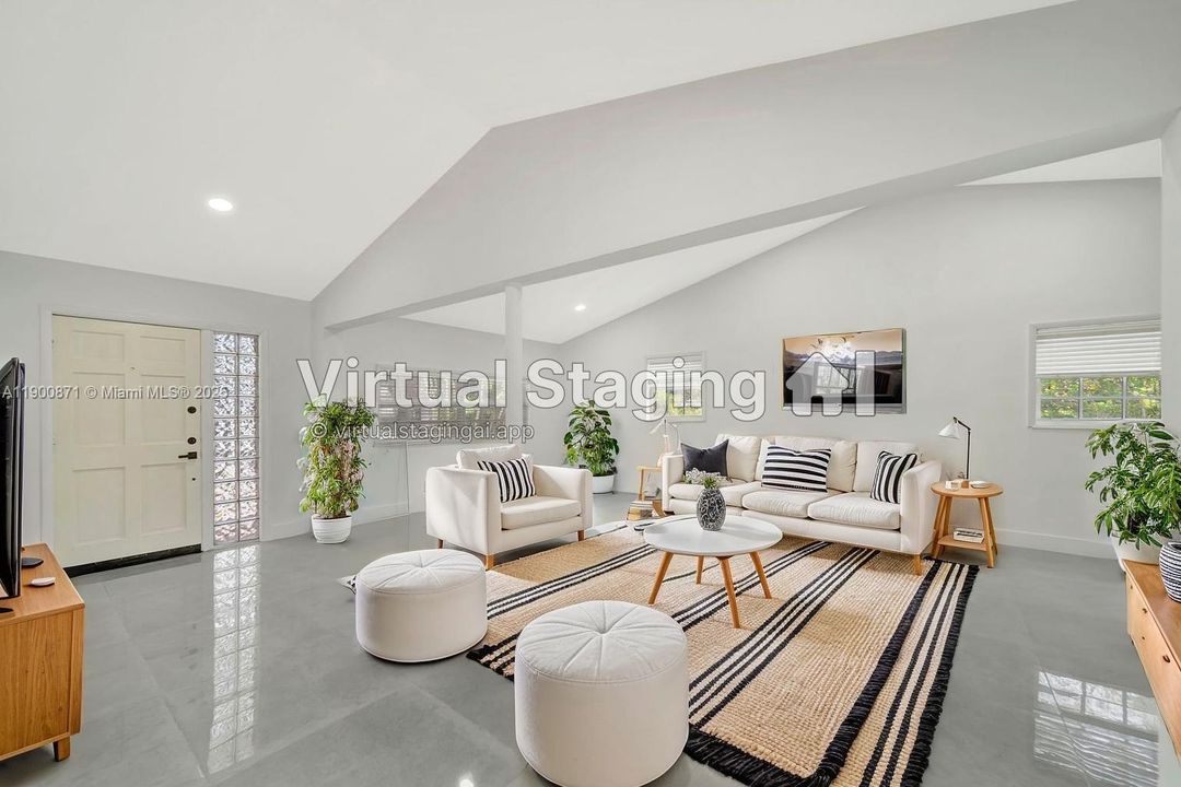 For Rent: $5,990 (5 beds, 2 baths, 2270 Square Feet)