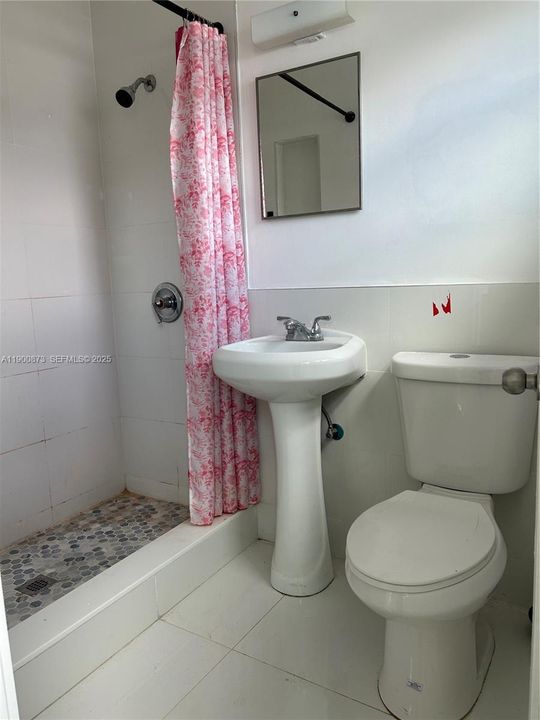 For Rent: $1,800 (1 beds, 1 baths, 0 Square Feet)