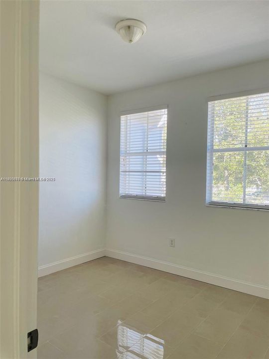 For Rent: $3,300 (3 beds, 2 baths, 1511 Square Feet)