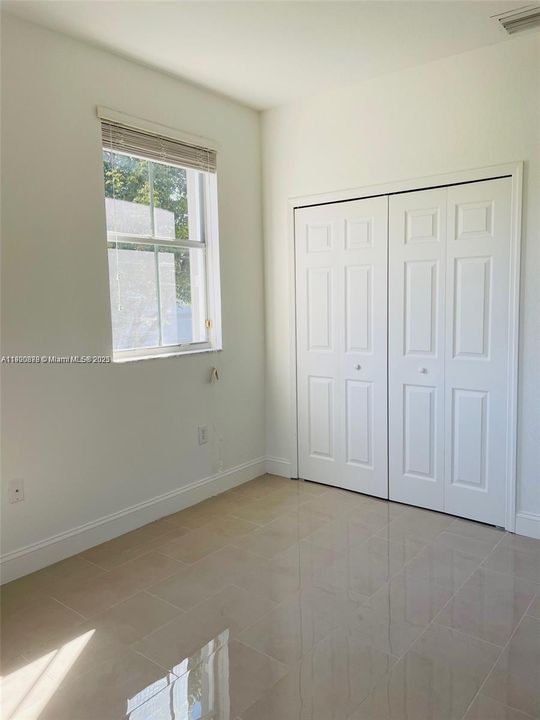 For Rent: $3,300 (3 beds, 2 baths, 1511 Square Feet)