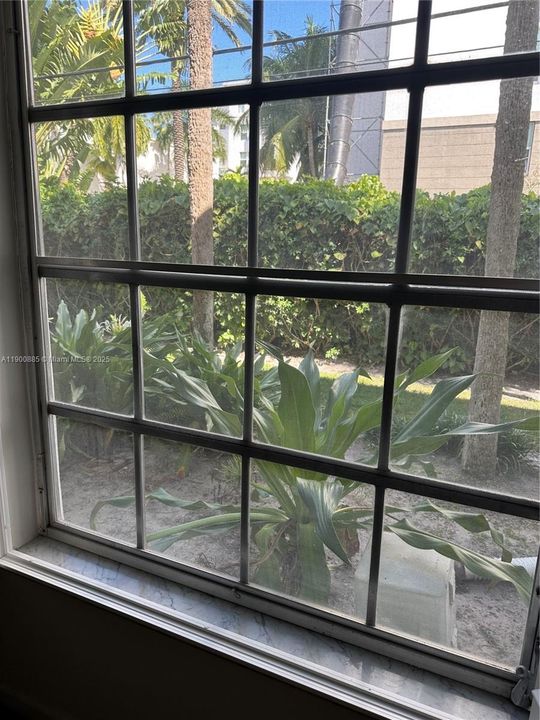 For Rent: $2,200 (2 beds, 2 baths, 1178 Square Feet)