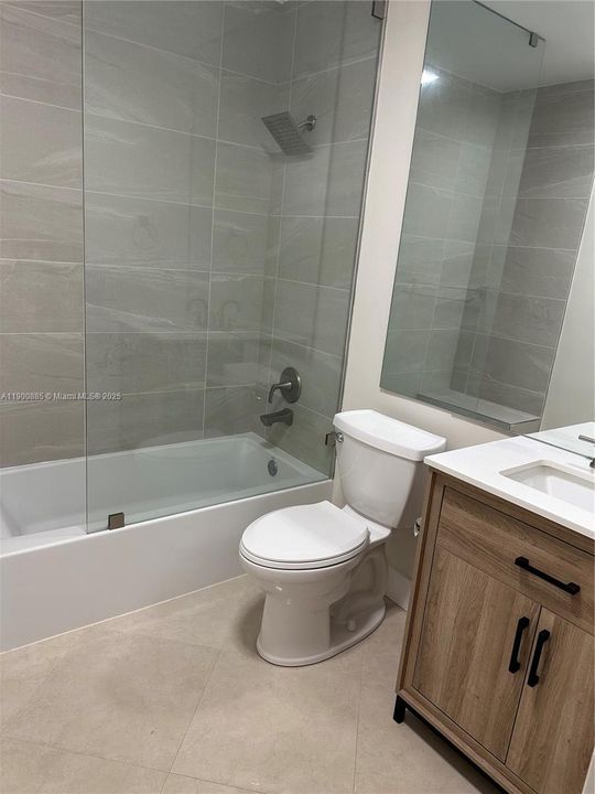 For Rent: $2,200 (2 beds, 2 baths, 1178 Square Feet)
