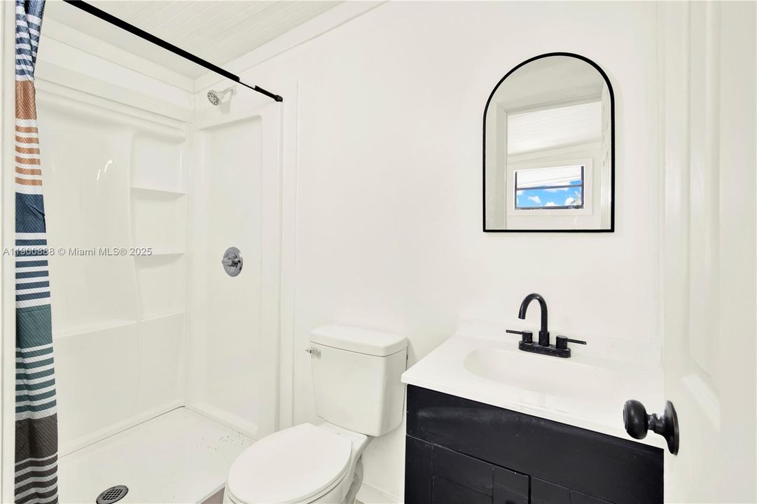 待售: $940,000 (3 贝兹, 3 浴室, 1649 平方英尺)