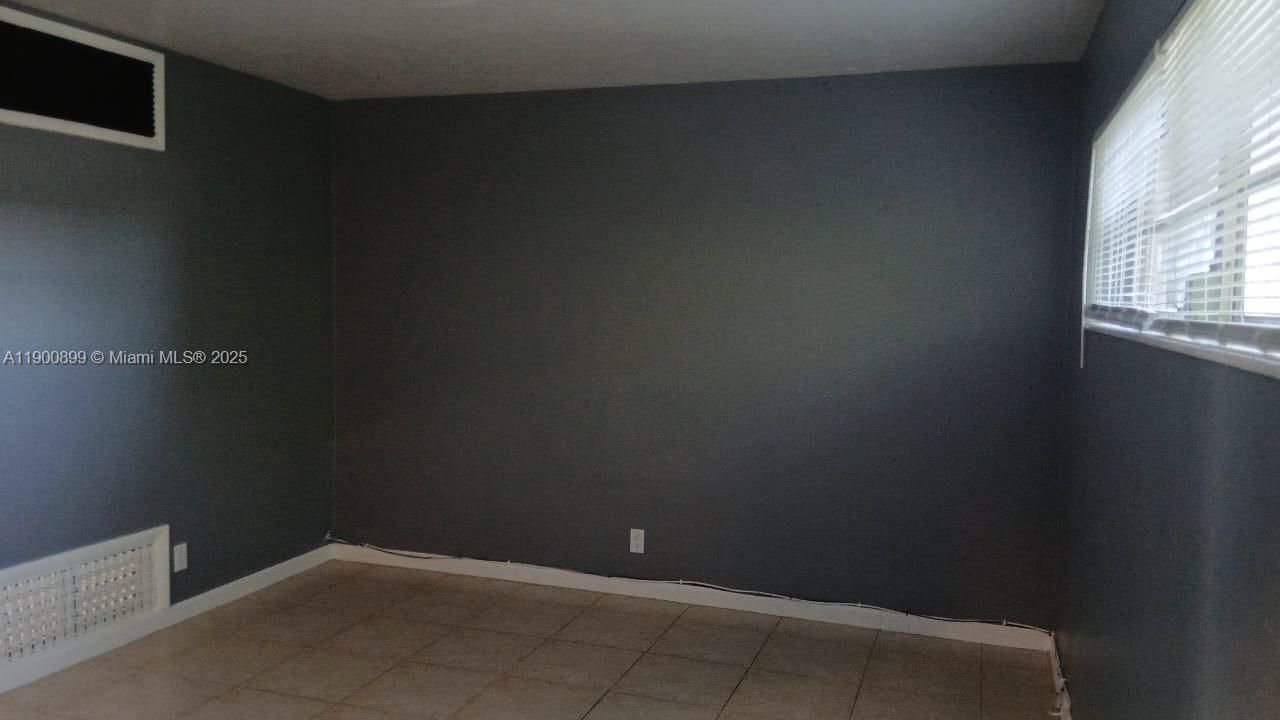 For Rent: $1,575 (1 beds, 1 baths, 0 Square Feet)