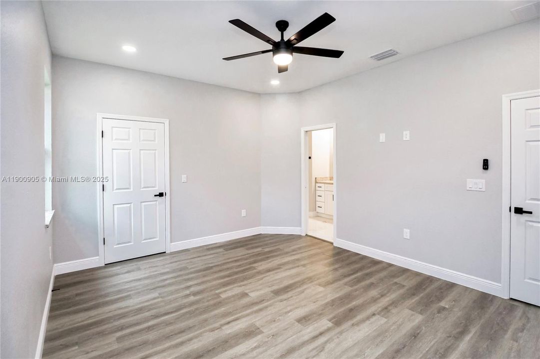 待售: $344,900 (3 贝兹, 3 浴室, 1505 平方英尺)