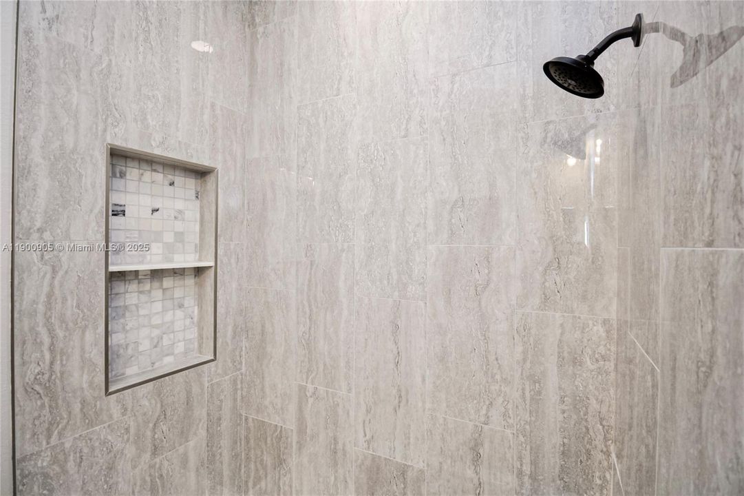 待售: $344,900 (3 贝兹, 3 浴室, 1505 平方英尺)