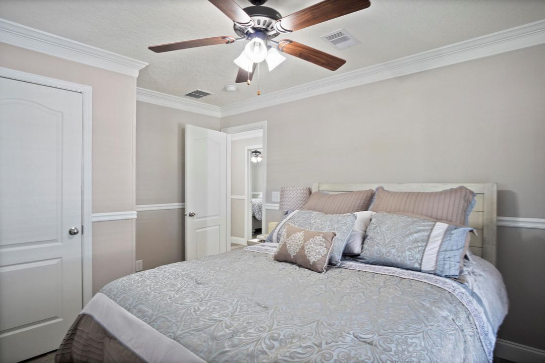 guest bedroom 1 pro
