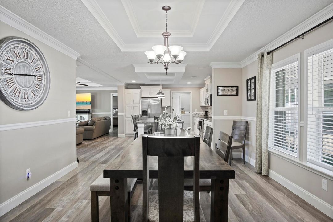 dining to kitchen