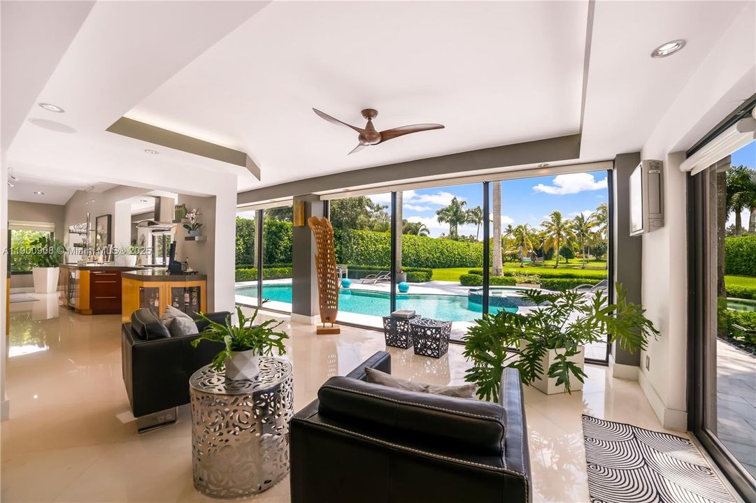 В аренду: $13,500 (5 спален, 3 ванн, 3766 Квадратных фут)