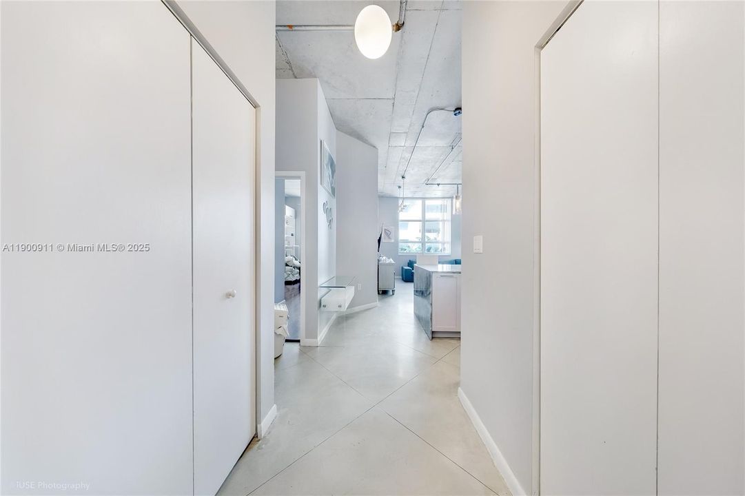 Recently Rented: $4,500 (2 beds, 2 baths, 1129 Square Feet)