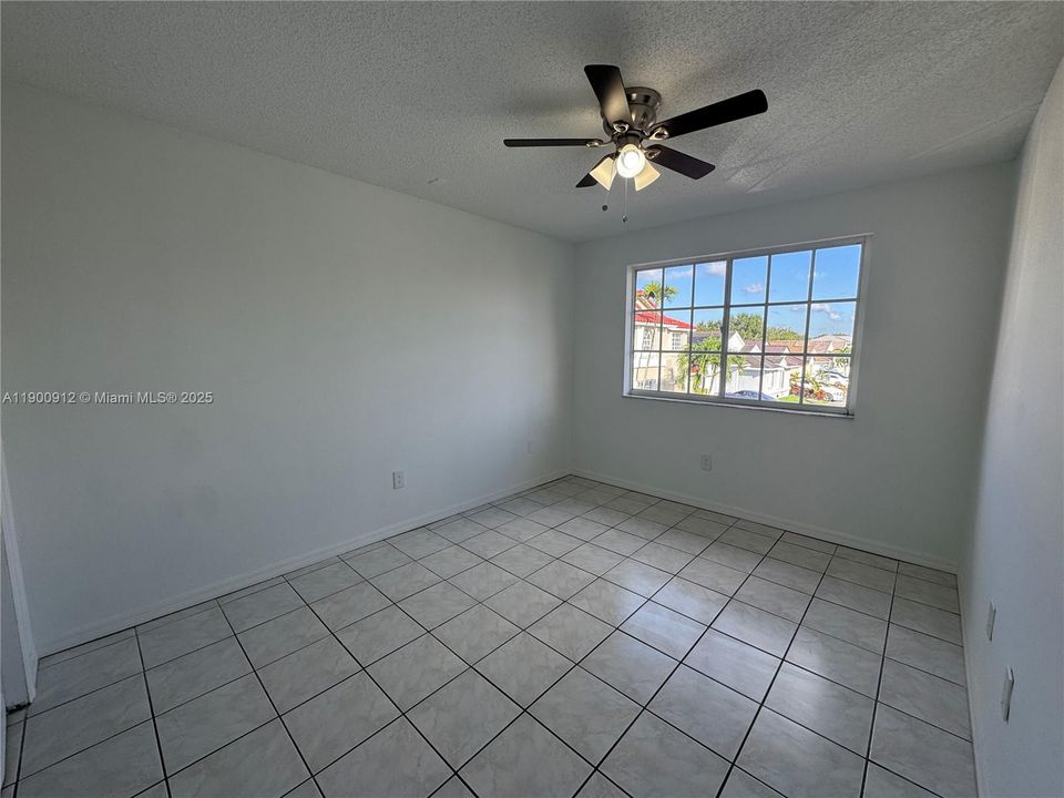 Recently Rented: $3,300 (4 beds, 2 baths, 2052 Square Feet)