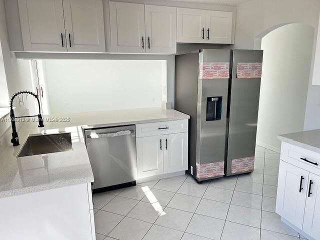 Recently Rented: $3,300 (4 beds, 2 baths, 2052 Square Feet)