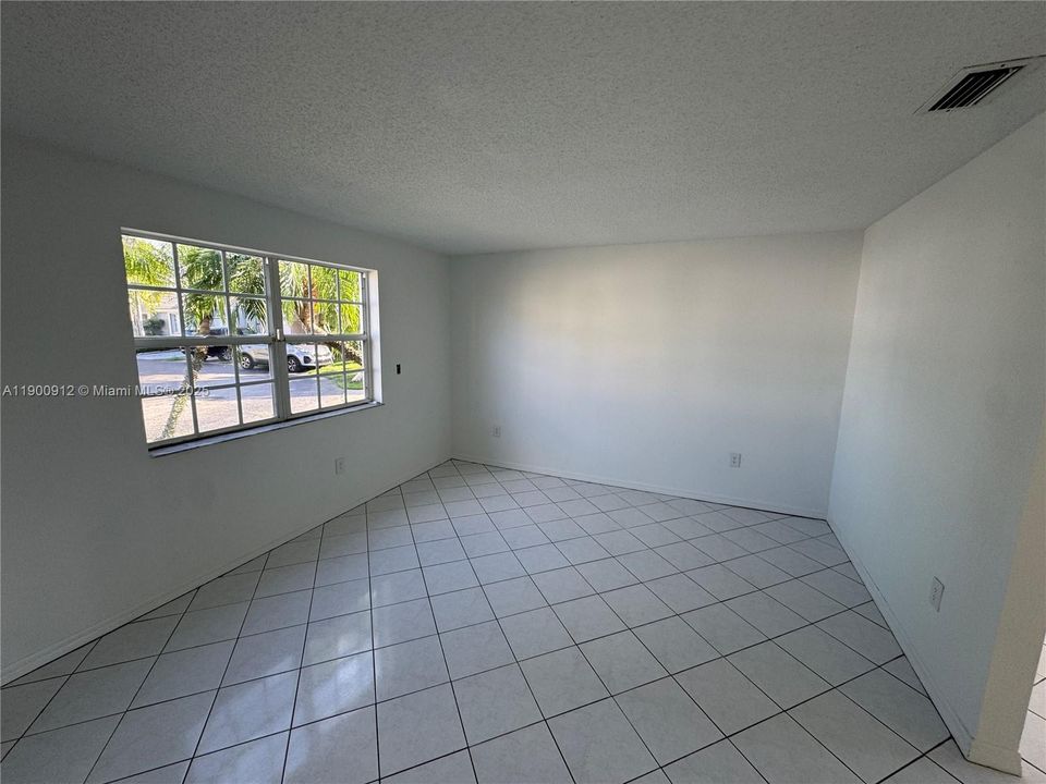 Recently Rented: $3,300 (4 beds, 2 baths, 2052 Square Feet)